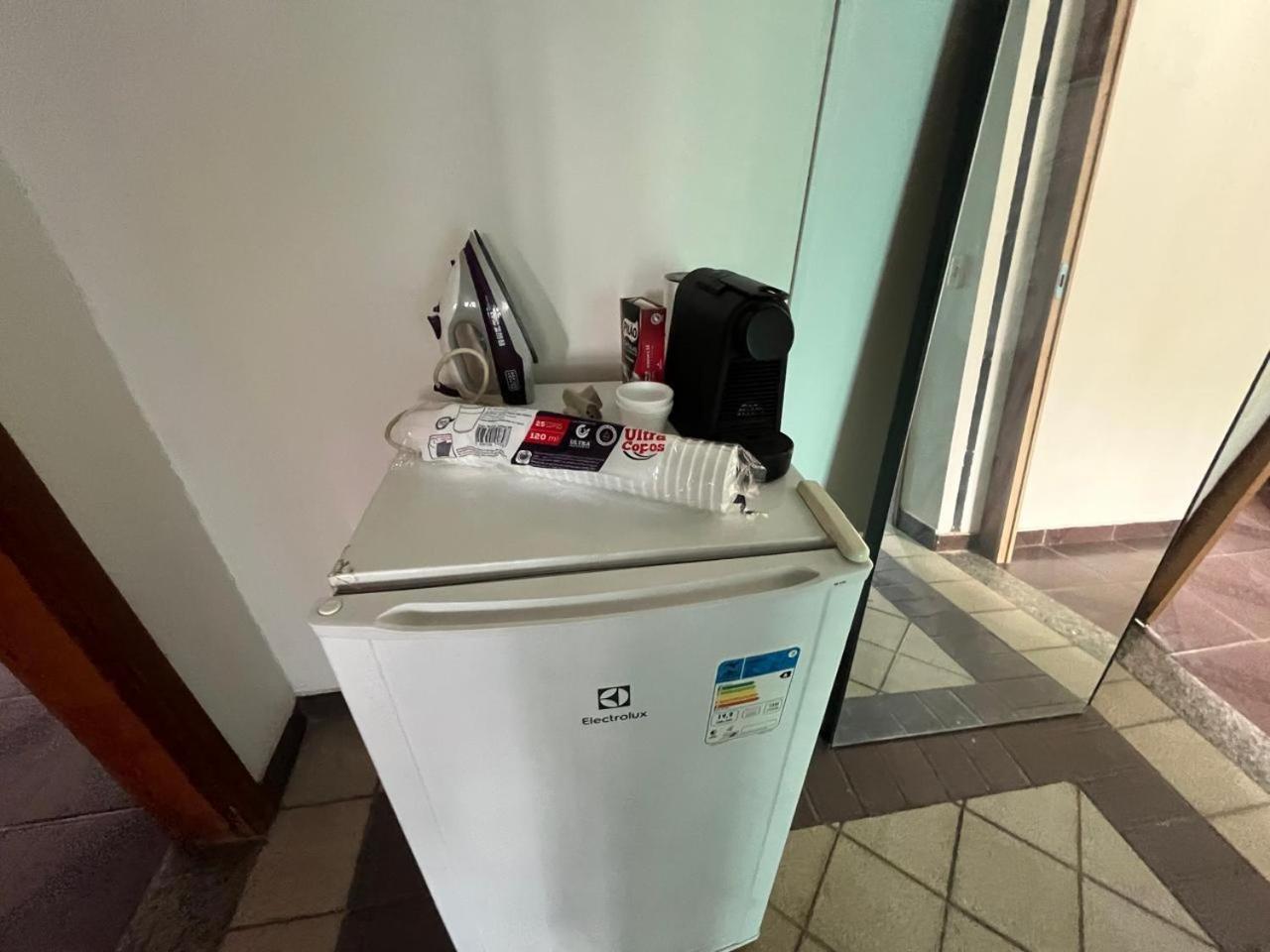 Casa Quintal Bueno! 5 Quartos Com Ar Split E Internet Ultra! Perto Do Melhor De Goiania! Marista Parques Areiao E Vaca Brava Hospital Premium Mater Dei Blue Fit Perdomo Goiania Shopping! ภายนอก รูปภาพ